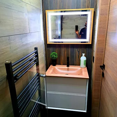 Privee Dans Maison D'hote لييج